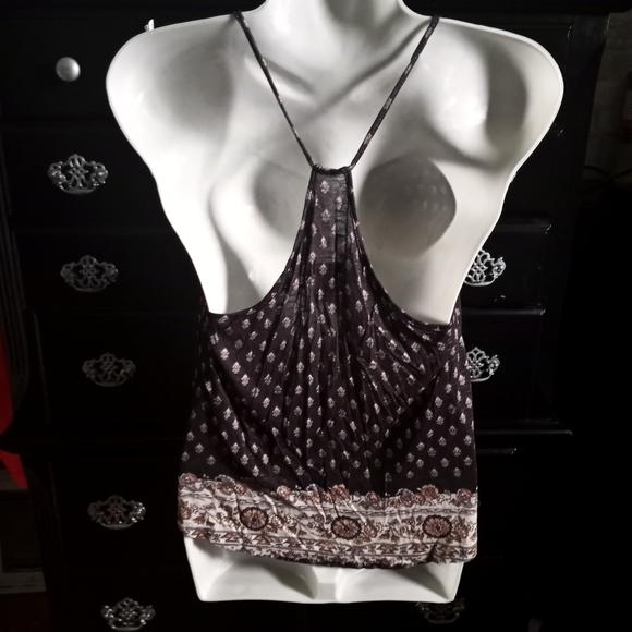 2 for 1 Forever 21 Print Tank Tops - Picture 5 of 5